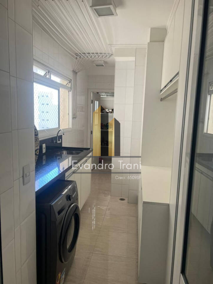 Apartamento à venda com 3 quartos, 194m² - Foto 15