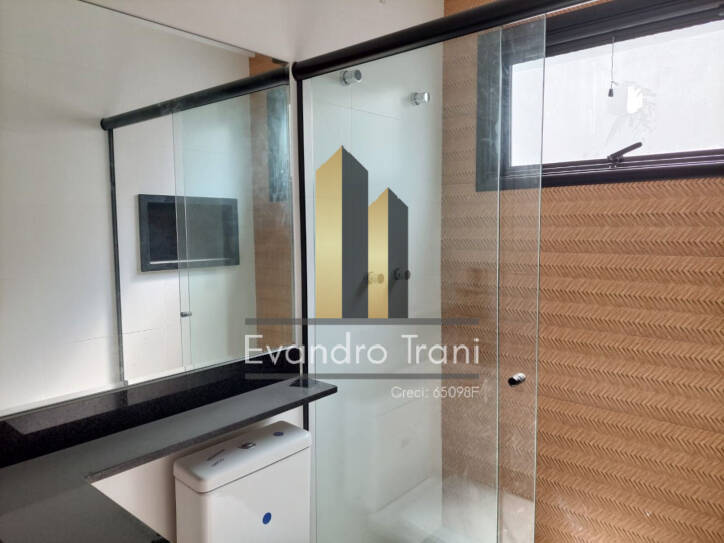 Casa à venda com 4 quartos, 230m² - Foto 8