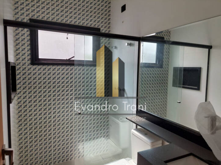 Casa à venda com 4 quartos, 230m² - Foto 11