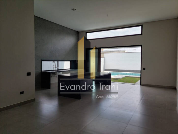 Casa à venda com 4 quartos, 230m² - Foto 19