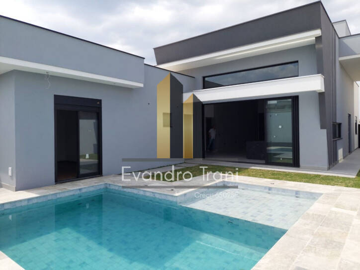 Casa à venda com 4 quartos, 230m² - Foto 24