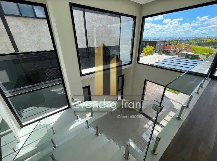 Casa à venda com 4 quartos, 338m² - Foto 14