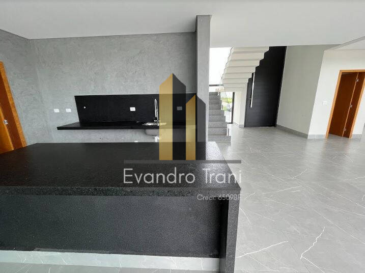 Casa à venda com 4 quartos, 420m² - Foto 8