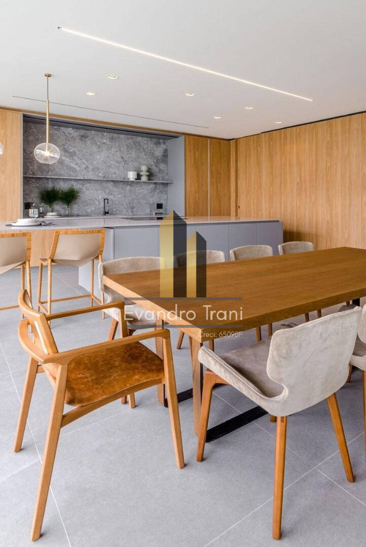 Casa à venda com 4 quartos, 380m² - Foto 14