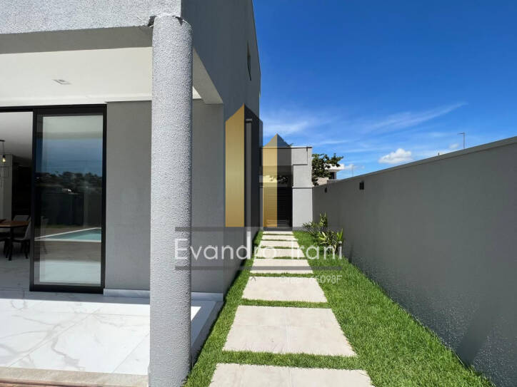 Casa à venda com 4 quartos, 293m² - Foto 16