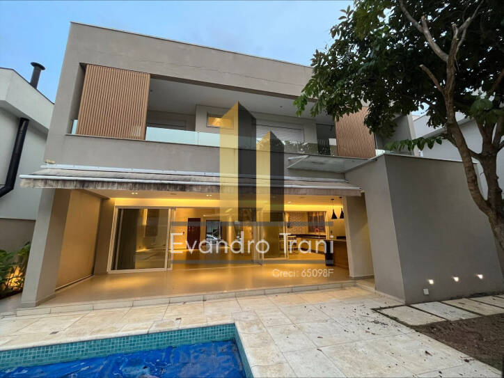 Casa à venda com 4 quartos, 378m² - Foto 10