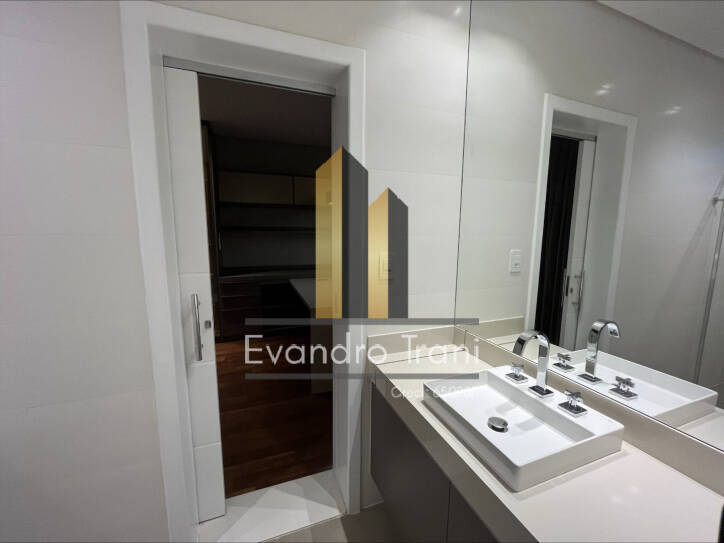 Casa à venda com 4 quartos, 378m² - Foto 18