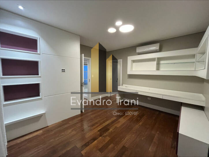 Casa à venda com 4 quartos, 378m² - Foto 19