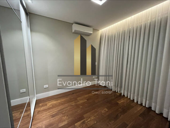 Casa à venda com 4 quartos, 378m² - Foto 26