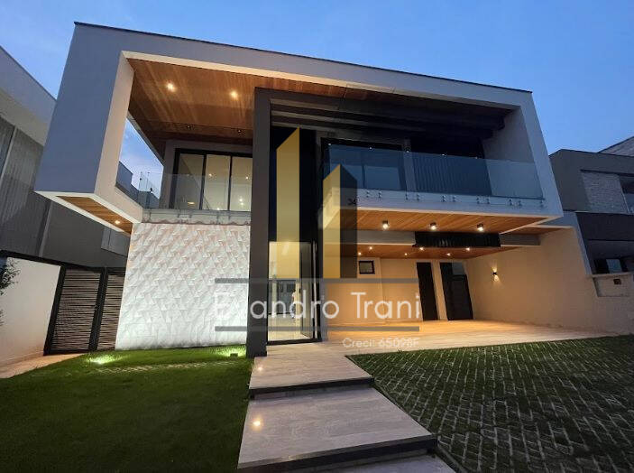 Casa à venda com 4 quartos, 502m² - Foto 2