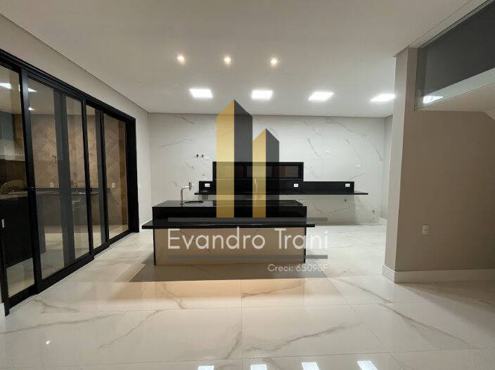 Casa à venda com 4 quartos, 502m² - Foto 4