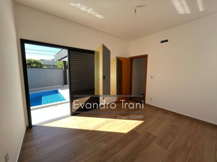 Casa à venda com 4 quartos, 220m² - Foto 6