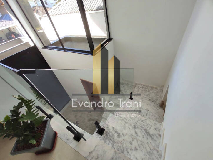 Casa à venda com 3 quartos, 230m² - Foto 12