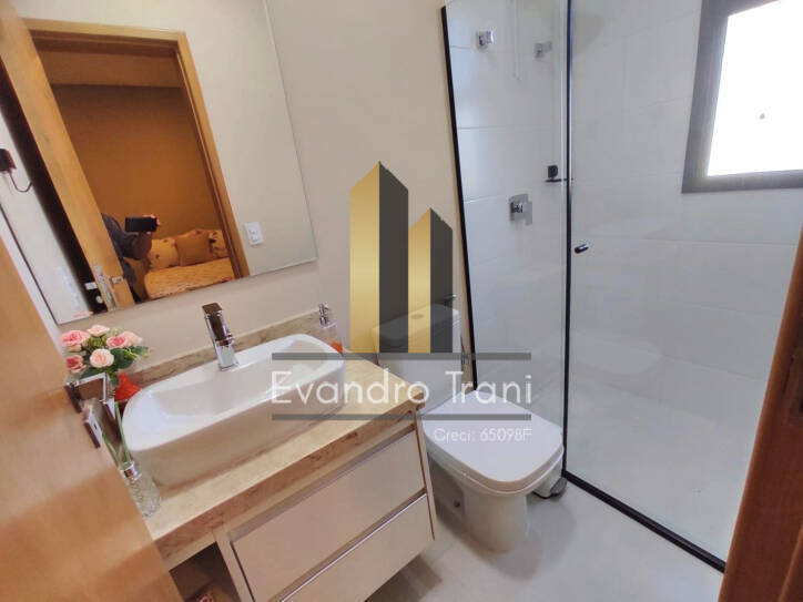 Casa à venda com 3 quartos, 230m² - Foto 16