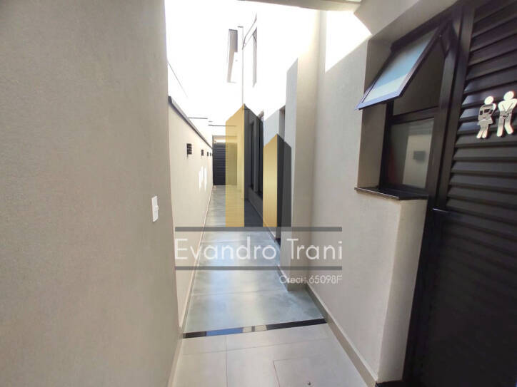 Casa à venda com 3 quartos, 230m² - Foto 27