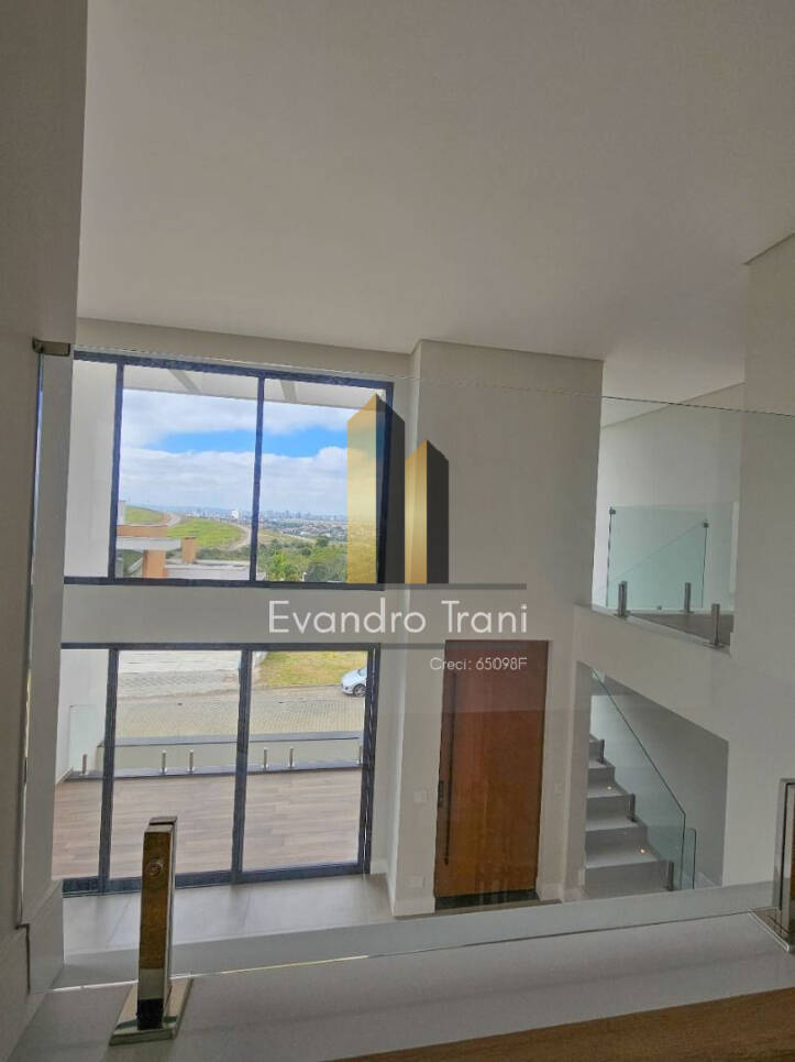 Casa à venda com 4 quartos, 450m² - Foto 12