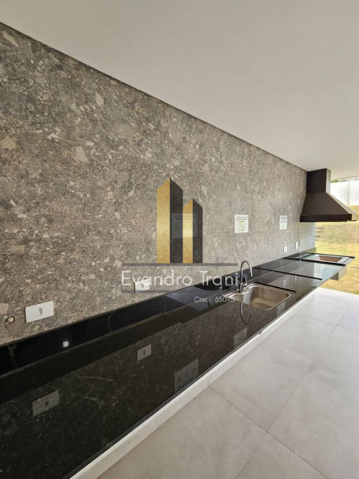 Casa à venda com 4 quartos, 450m² - Foto 14