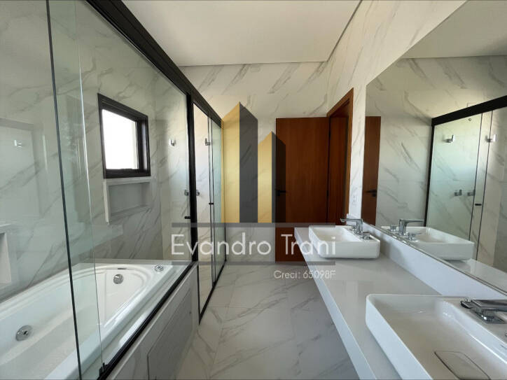 Casa à venda com 3 quartos, 333m² - Foto 25