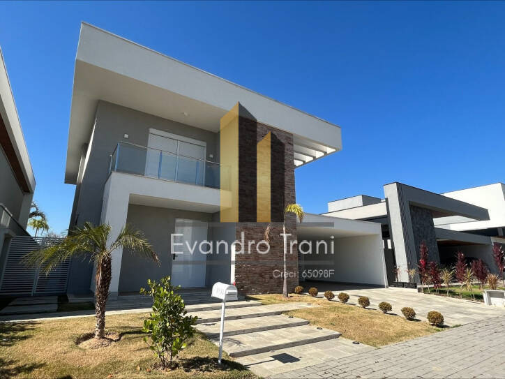 Casa à venda com 3 quartos, 285m² - Foto 4