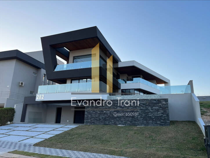 Casa à venda com 5 quartos, 600m² - Foto 3