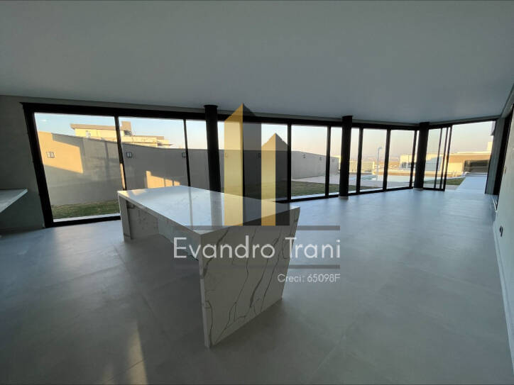 Casa à venda com 5 quartos, 600m² - Foto 7