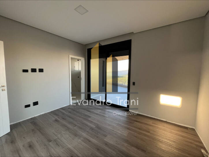 Casa à venda com 5 quartos, 600m² - Foto 14