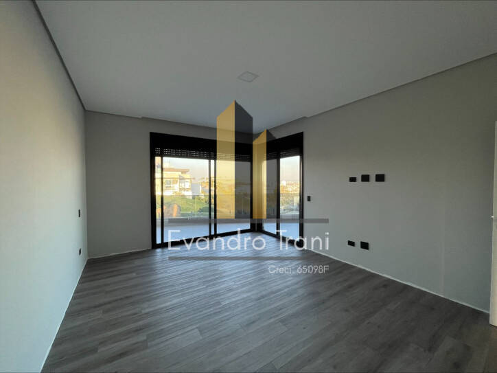 Casa à venda com 4 quartos, 620m² - Foto 18