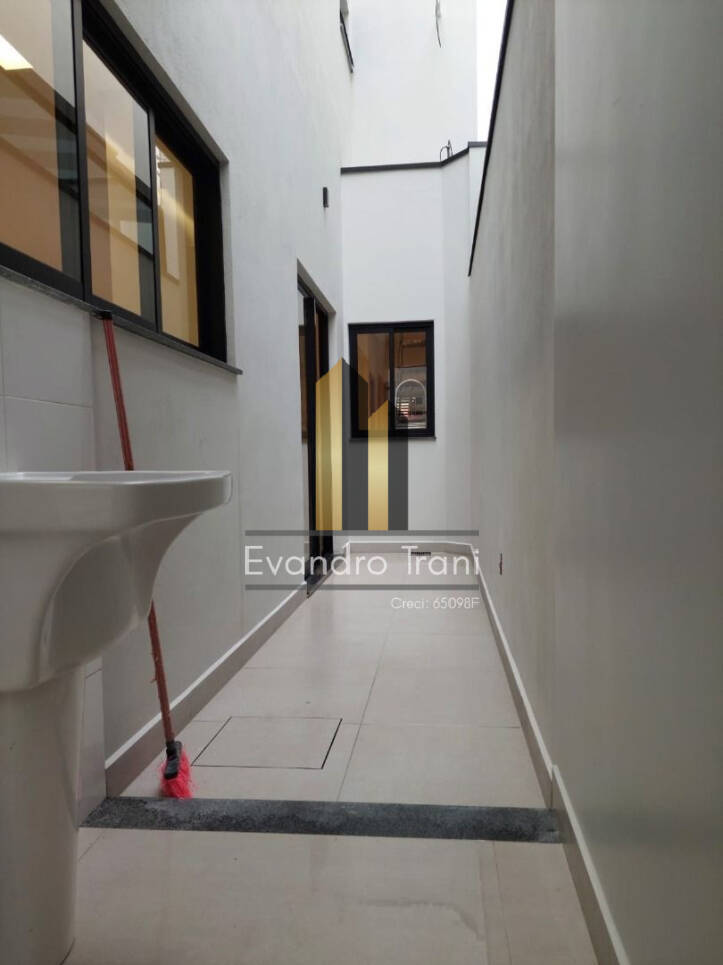 Casa à venda com 3 quartos, 160m² - Foto 13