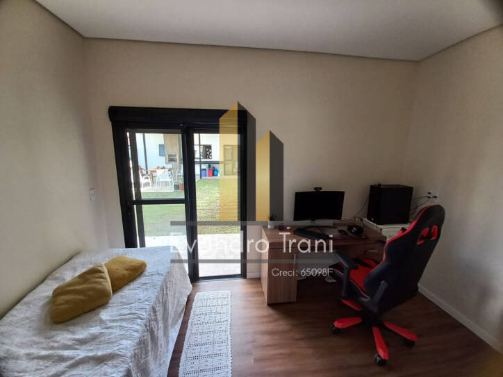 Casa à venda com 4 quartos, 280m² - Foto 13