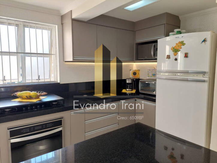 Apartamento à venda com 2 quartos, 94m² - Foto 1