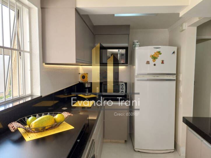 Apartamento à venda com 2 quartos, 94m² - Foto 7