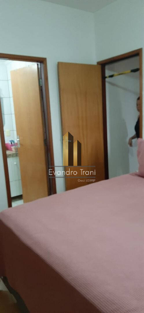 Apartamento à venda com 2 quartos, 62m² - Foto 14