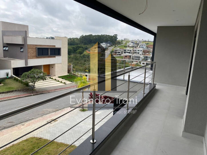 Casa à venda com 3 quartos, 370m² - Foto 12