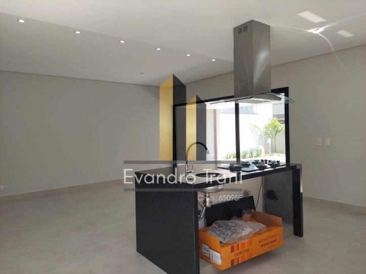 Casa à venda com 3 quartos, 225m² - Foto 6