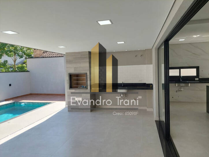 Casa à venda com 3 quartos, 225m² - Foto 20