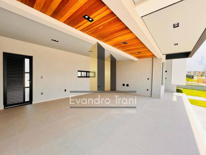 Casa à venda com 4 quartos, 354m² - Foto 9