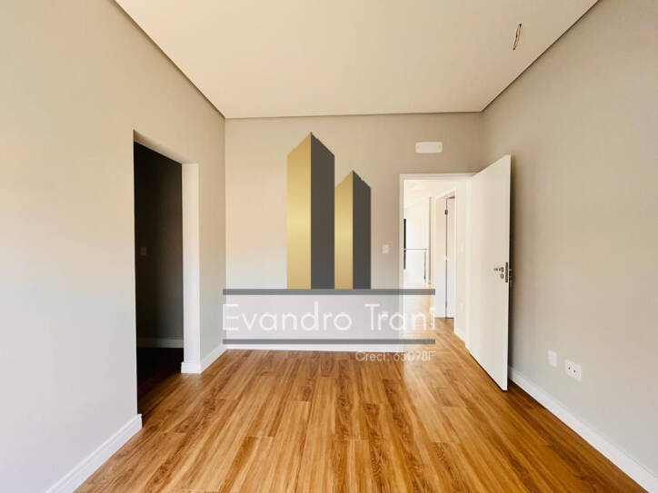 Casa à venda com 4 quartos, 354m² - Foto 11