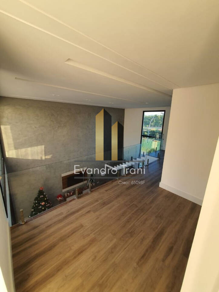 Casa à venda com 4 quartos, 386m² - Foto 11