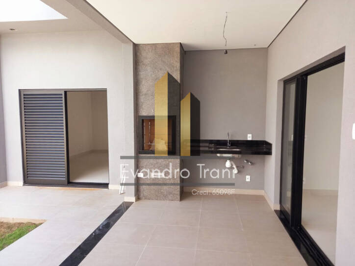 Casa à venda com 3 quartos, 150m² - Foto 8