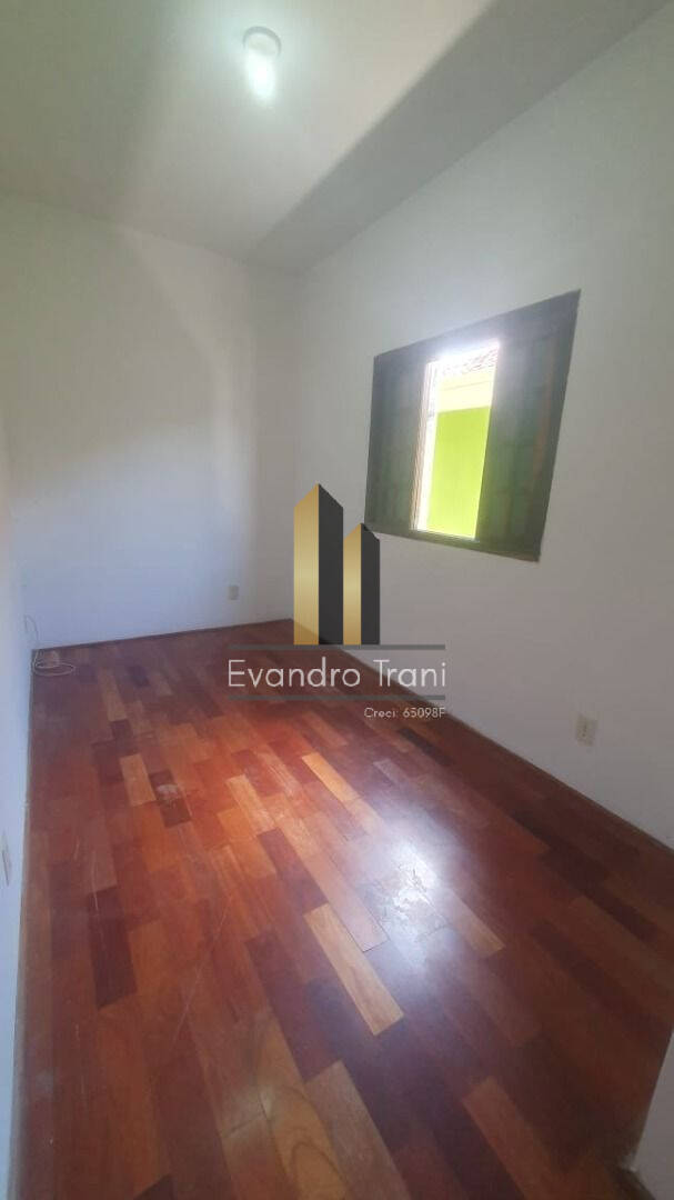 Casa à venda com 3 quartos, 150m² - Foto 11